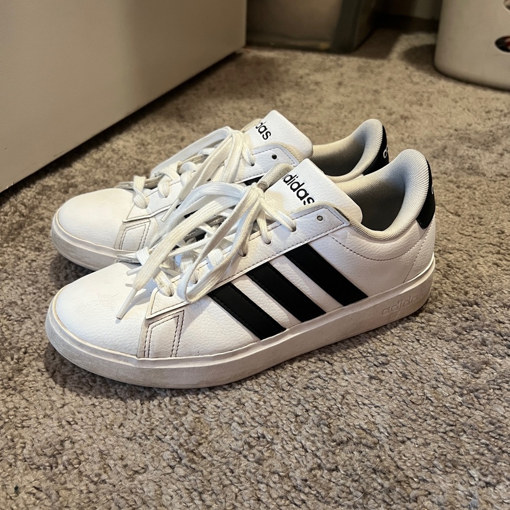 Adidas Grand Court Cloudfoam Comfort Tennis Shoes Sneakers